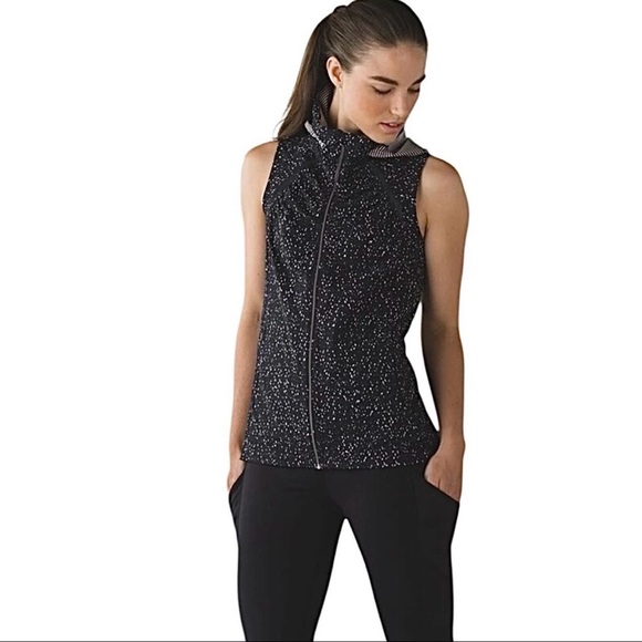 lululemon athletica Jackets & Blazers - Lululemon Go The Distance Vest Butterfly Texture Mink Berry Black
